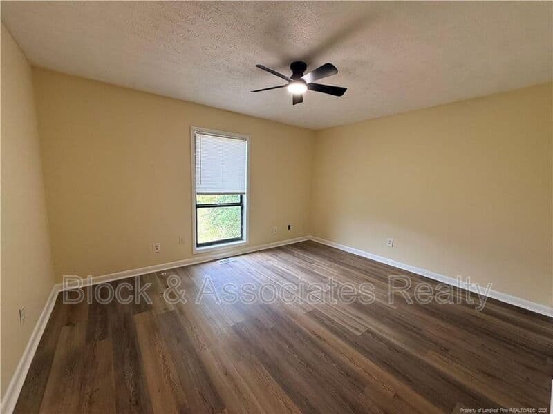 Fayetteville House: 1422 Tangora Lane
