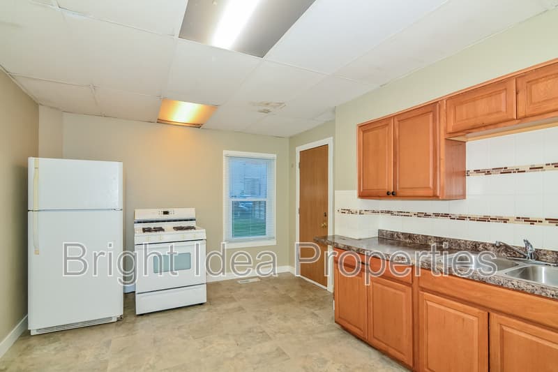 Saint Paul Condo: 454 Sherburne Avenue - 1