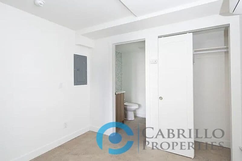 San Diego Condo: 3680 Alabama Street