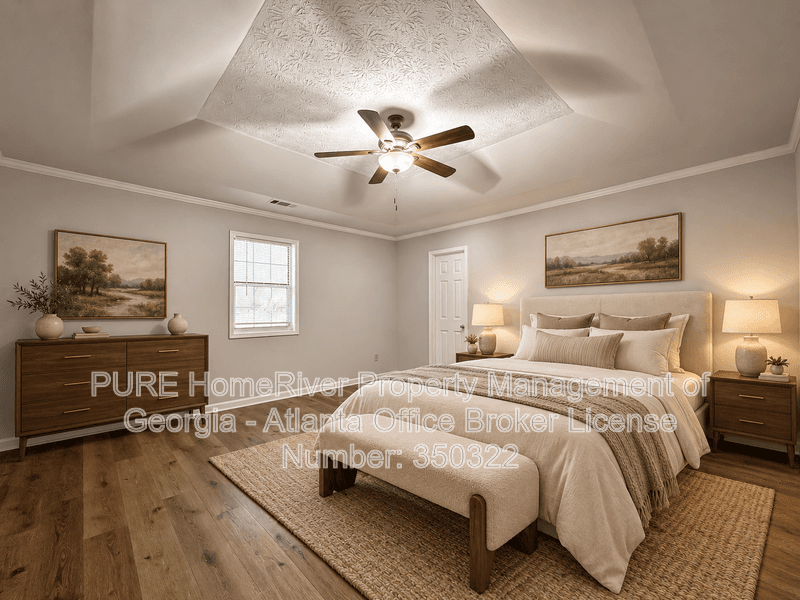 Fayetteville House: 140 Landing Dr