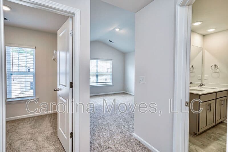 Greer Townhome: 438 Sea Grit Court