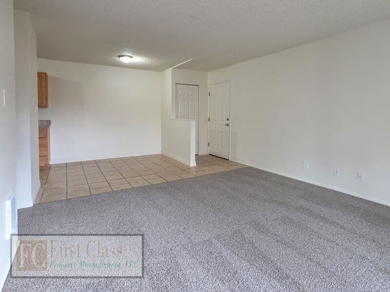 BEAVERTON Condo: 17150 SW HERITAGE COURT
