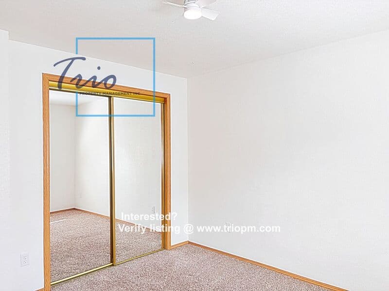 Eugene Condo: 112 Lea Avenue