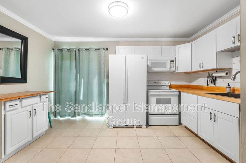 Charleston Condo: 507 Stinson Drive