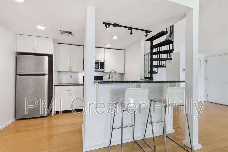 Philadelphia Condo: 182 Gay St