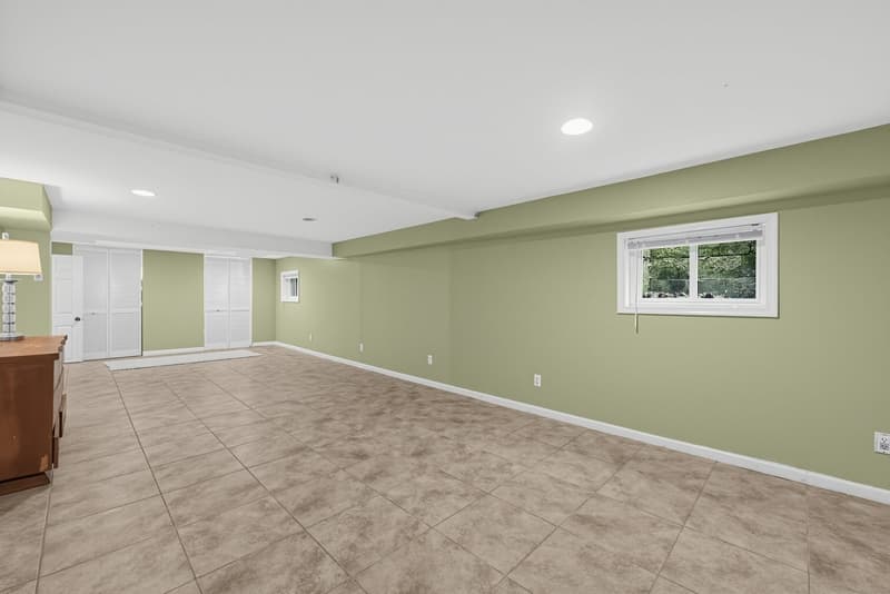 Arlington House: 1132 North Kentucky Street