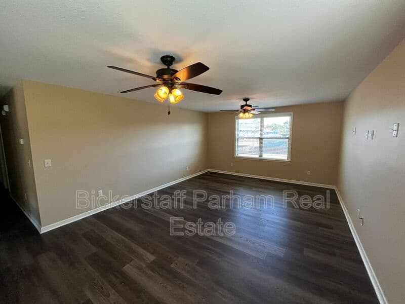 Fortson House: 9468 Forest Crown Drive