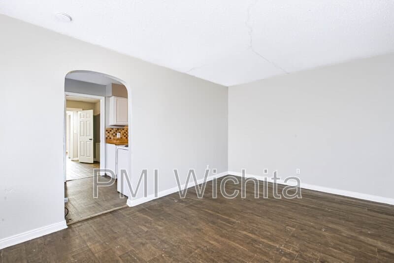 Wichita Condo: 2513 East 9th Street North