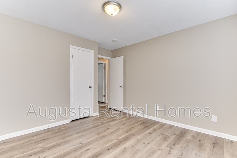 Martinez House: 4565 Rockdale Court