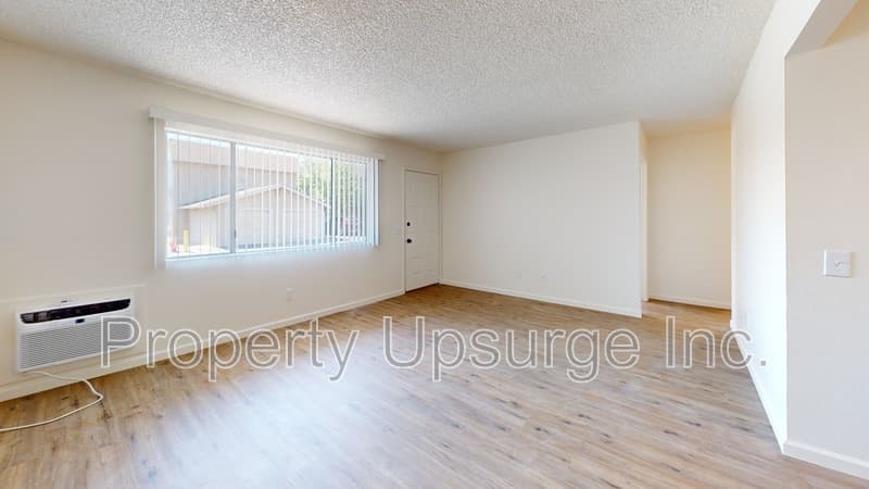 Redding Condo: 1230 Canby Rd