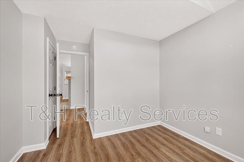 Fishers House: 9741 Roxbury Drive