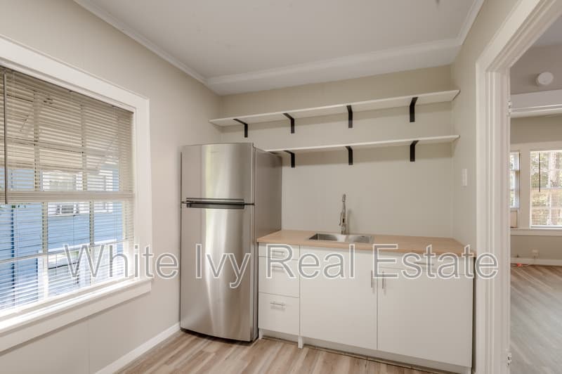 Huntsville Condo: 811 Sam Houston