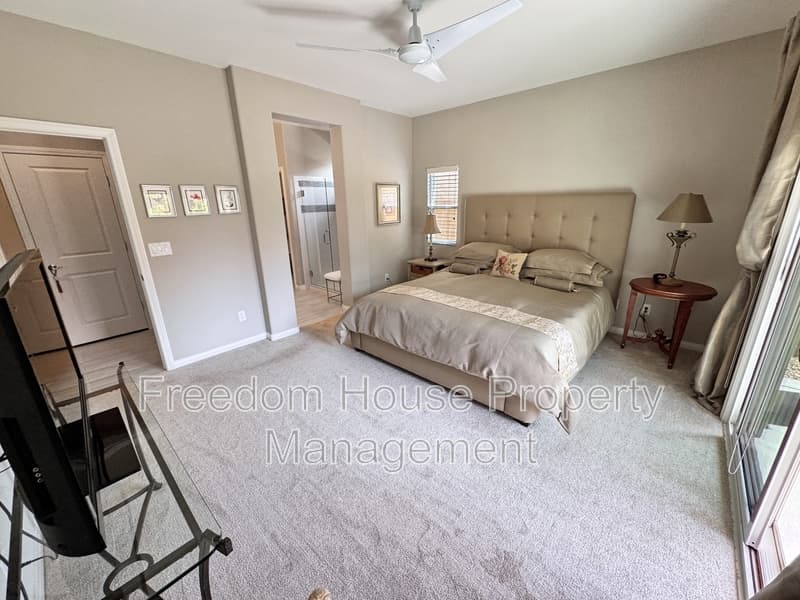 Pahrump House: 5245 East La Campana Drive