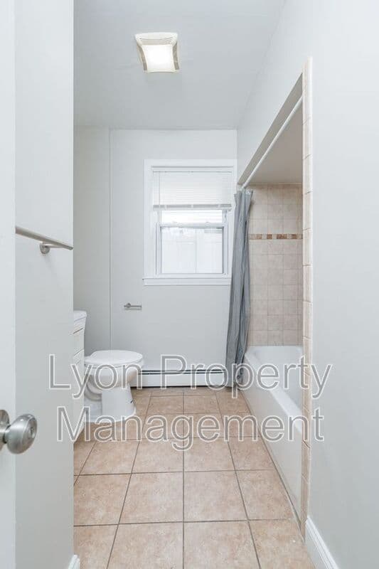 Providence Condo: 1213 Smith St