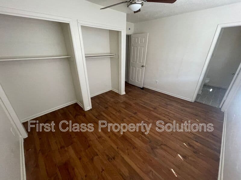Oklahoma City House: 1731 NW 32nd St