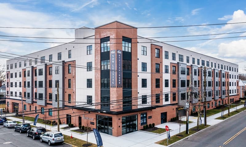City of Orange Condo: 416 Highland Ave - 527
