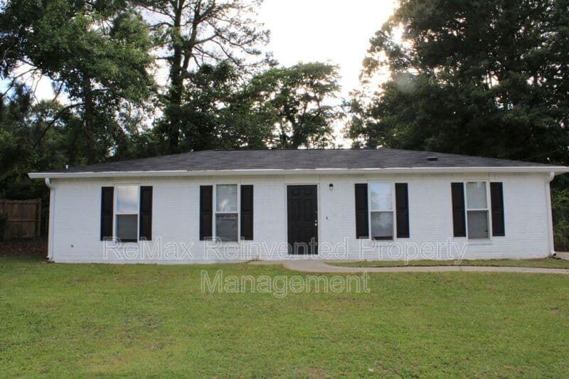 Augusta House: 3109 Jennifer Ct