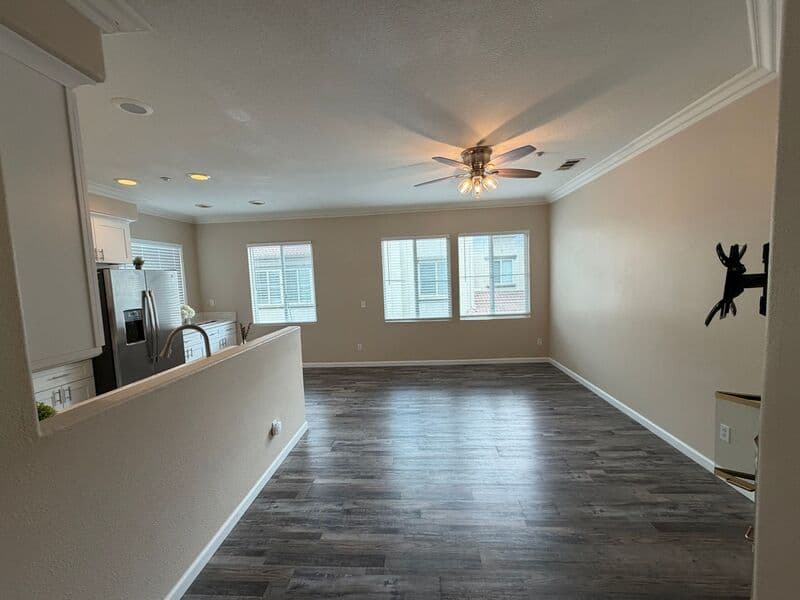 Murrieta House: 33770 Willow Haven