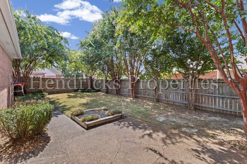 Memphis House: 8697 Citrus Bend Drive