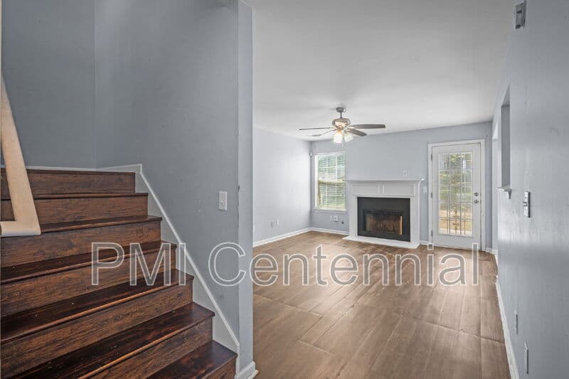 Lithonia House: 7227 Teakwood Pl