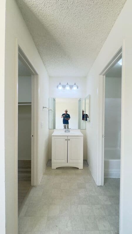 La Puente Condo: 1520 N California Ave