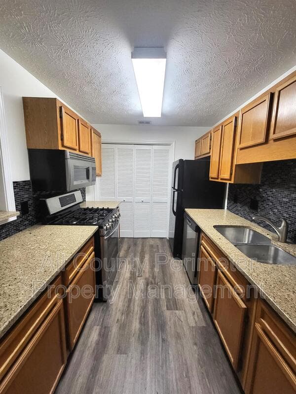 Sandy Springs Condo: 1108 Gettysburg Place