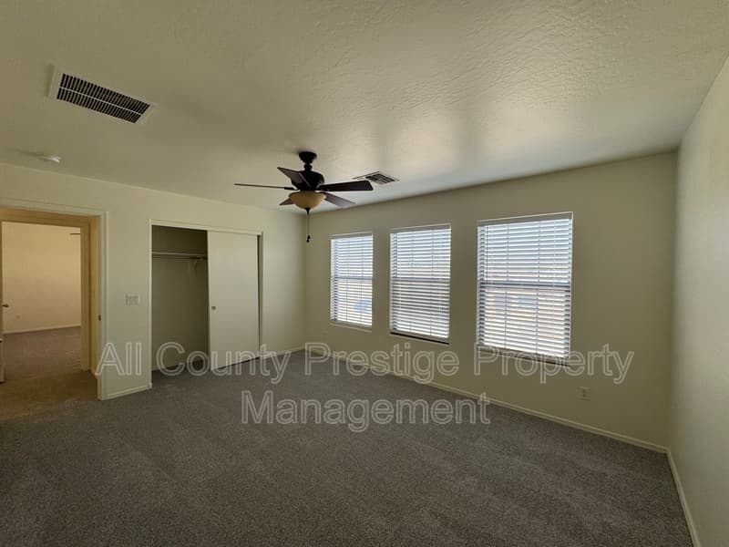 Laveen House: 6859 W Darrel Road