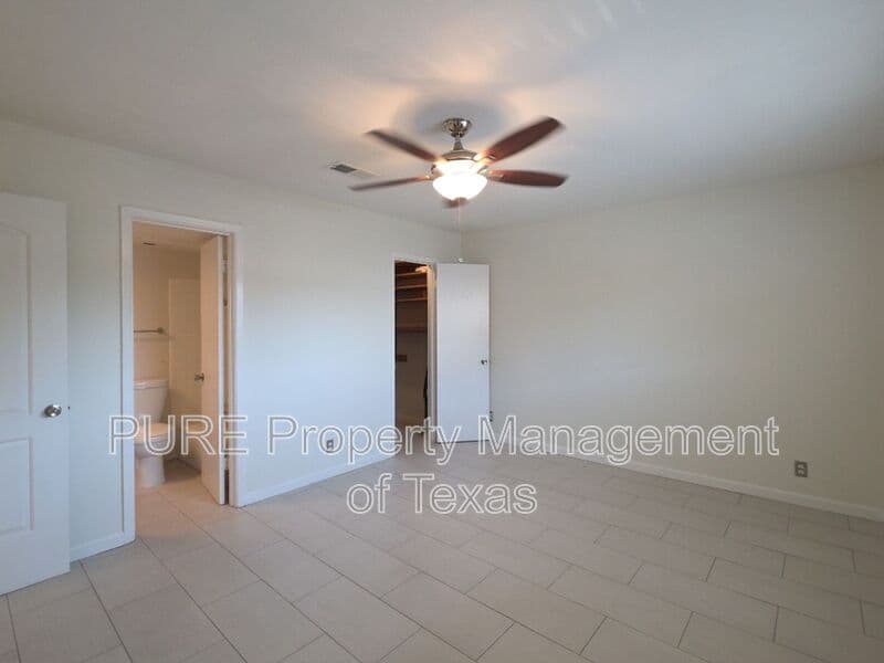 Austin Condo: 7920 Rockwood Ln