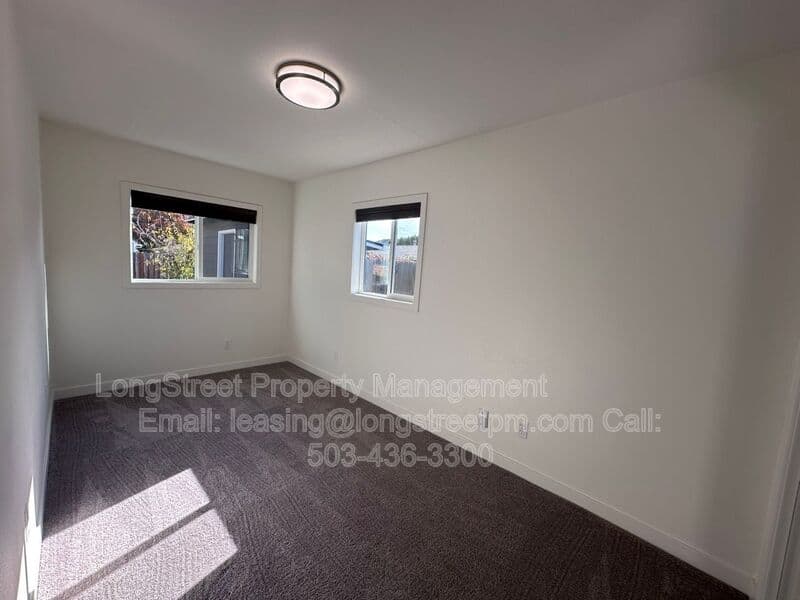 Portland House: 8114 SE 63rd Ave