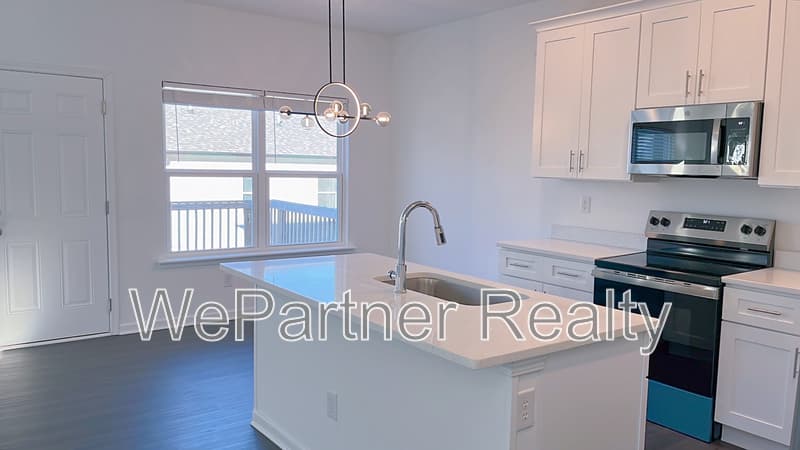 Jasper Townhome: 21 Flint Dr.