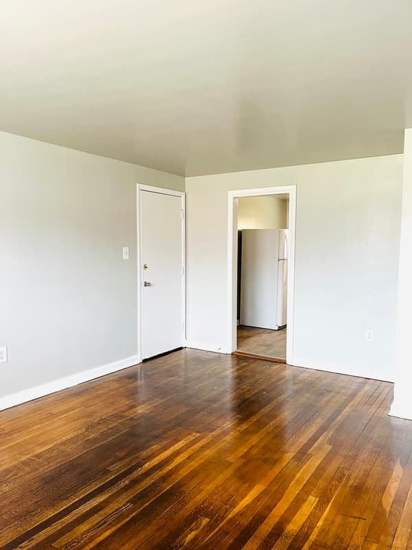 North Chesterfield Condo: 5435 Remuda Dr