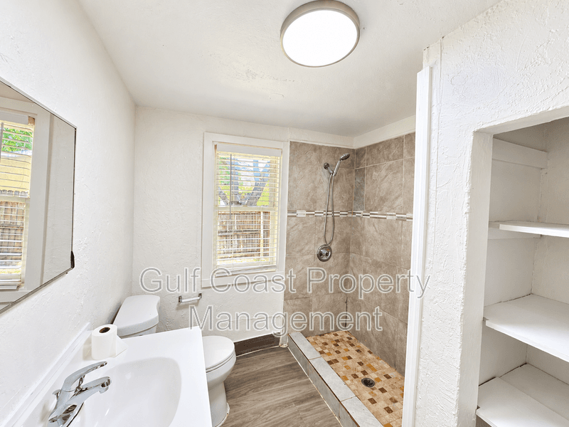 Bradenton Condo: 2127 13th Street West