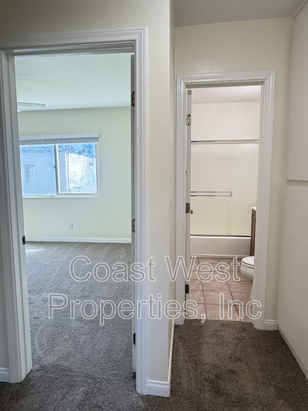 Carlsbad Condo: 965 Laguna Dr - 05
