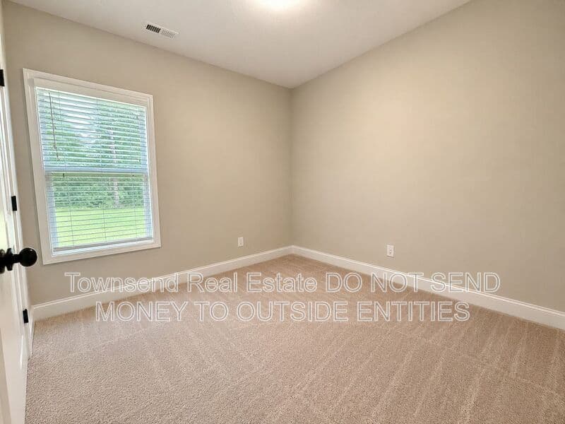 Stedman House: 621 Blawell Circle