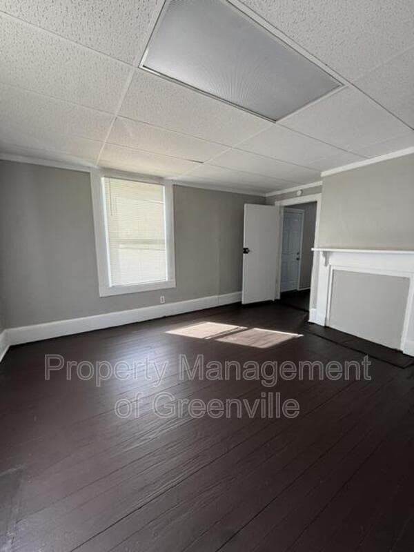Greenville House: 33 6th Street
