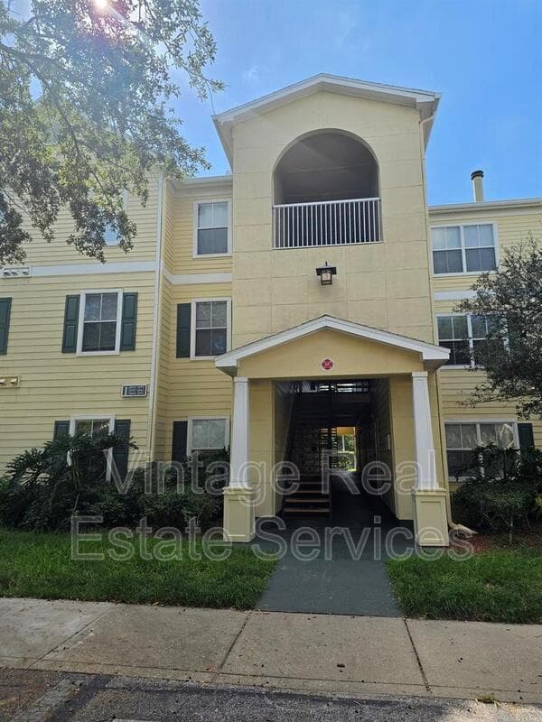 Tampa Condo: 18563 Bridle Club Drive