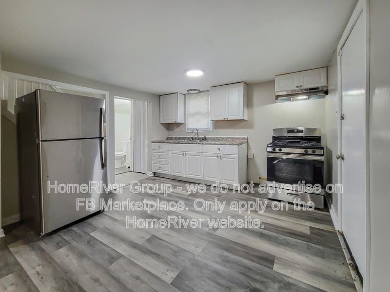 Saint Louis House: 10026 Viscount Dr