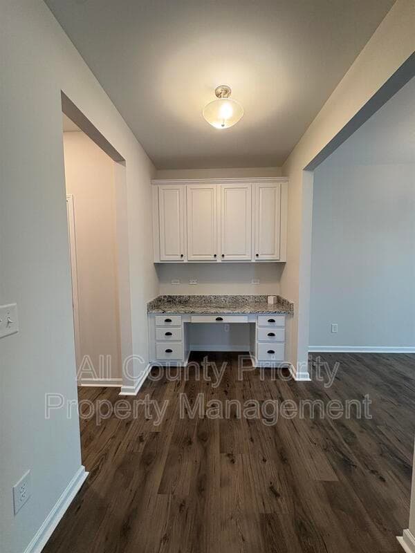 Clayton House: 90 Willow Green Dr.