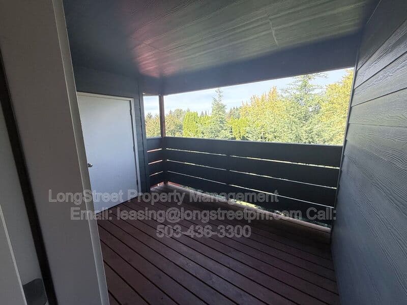 Keizer Apartment: 3655 Pleasant View Dr NE