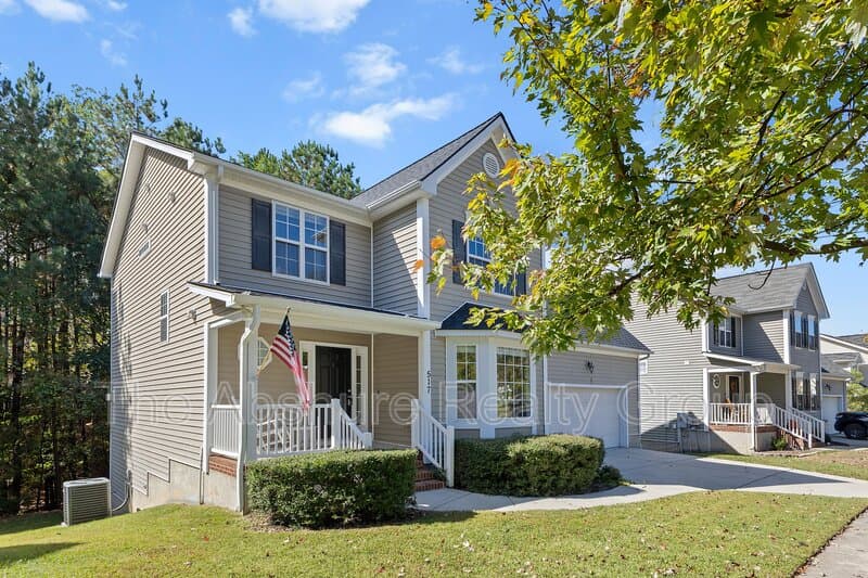 Holly Springs House: 517 Texanna Way