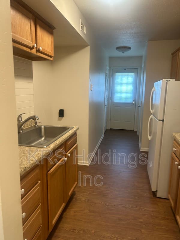 Bridgewater Condo: 314 Pope St Unit 3