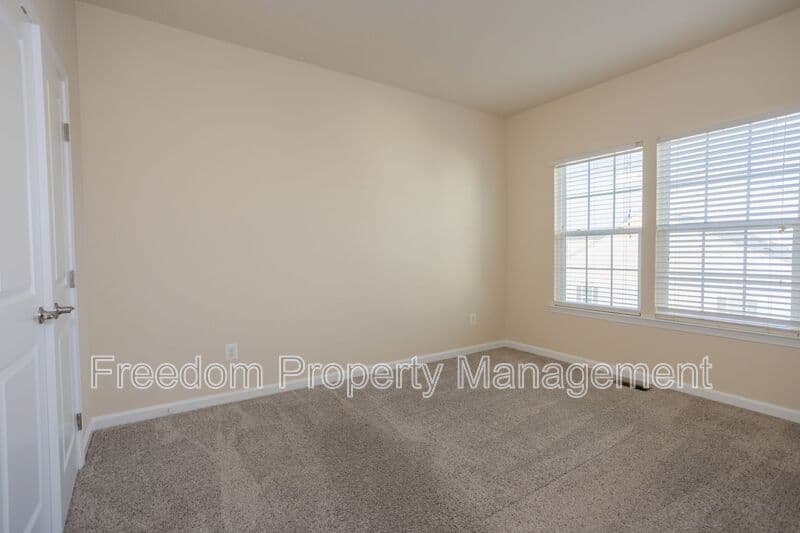 Gainesville Townhome: 7408 Brunson Cir