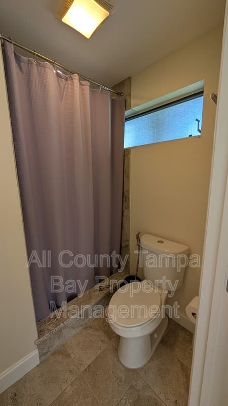 Clearwater House: 1731 Union St