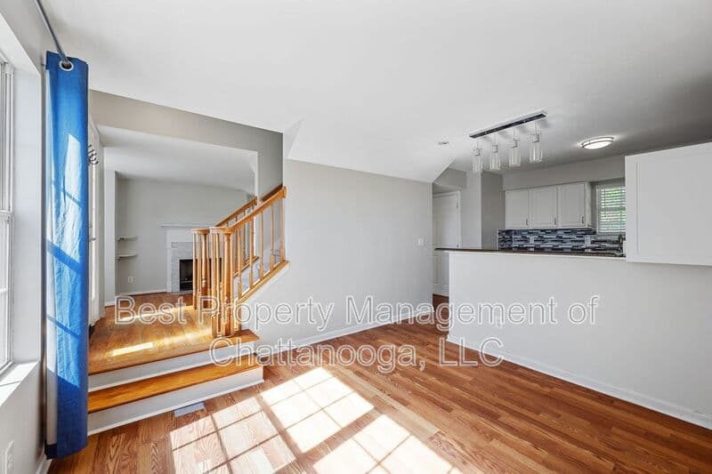 Ooltewah House: 5637 Tucker Rd