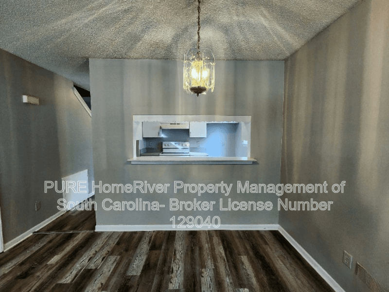Columbia Condo: 108 Springwoods Lake Pt