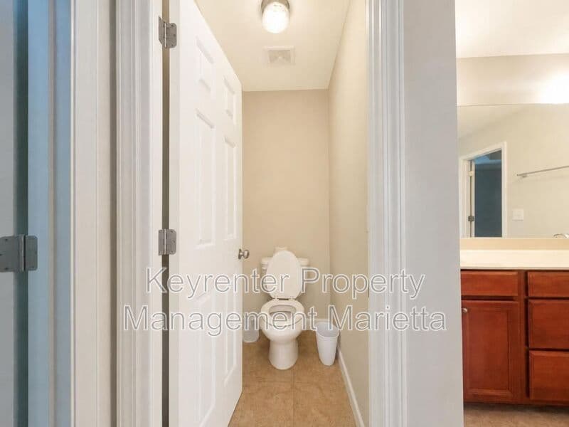 Marietta House: 302 Rosemont Park Ln