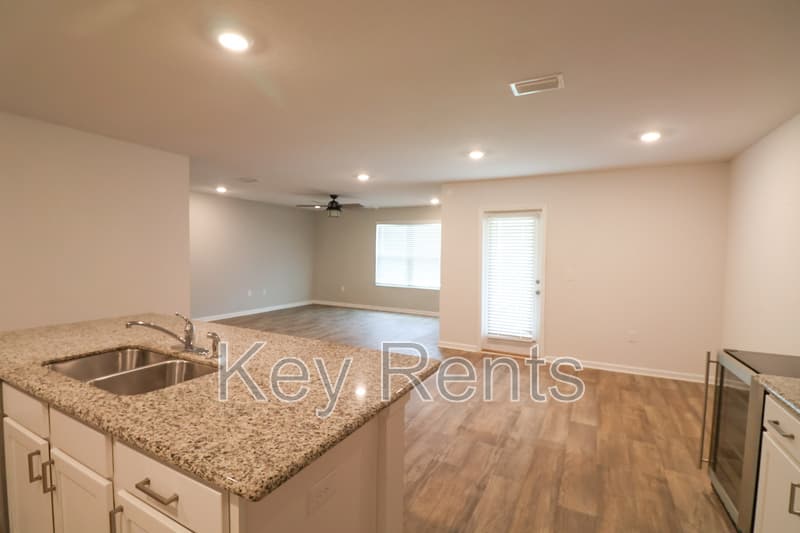 Milton House: 5634 Tristan Ct