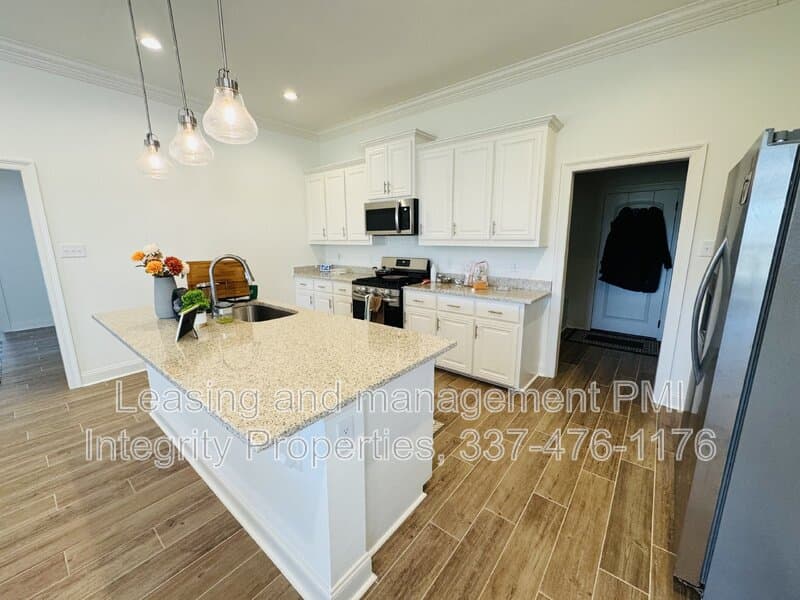 Youngsville House: 117 Preston Rose Lane