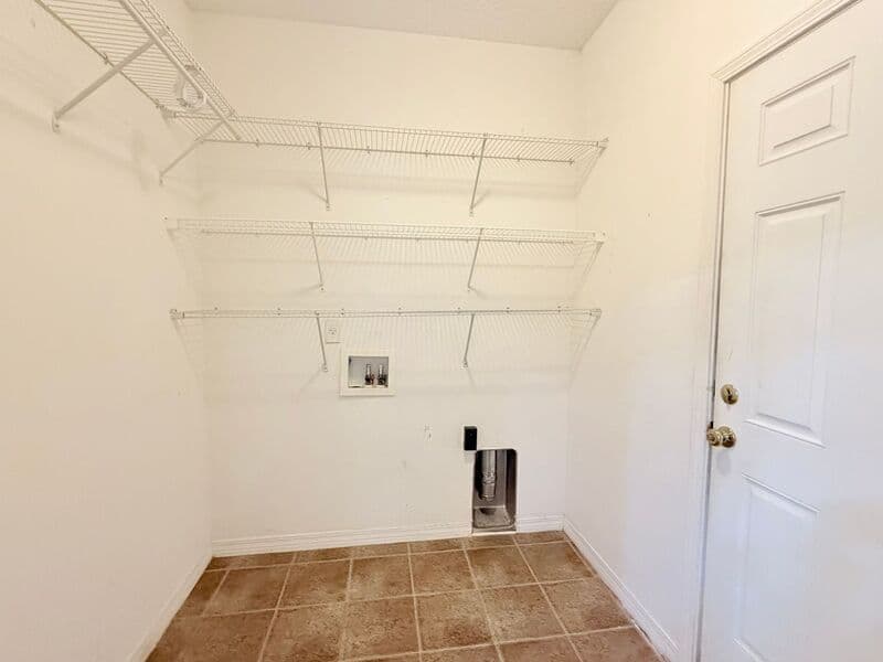 Pace House: 4607 Carmel Cir