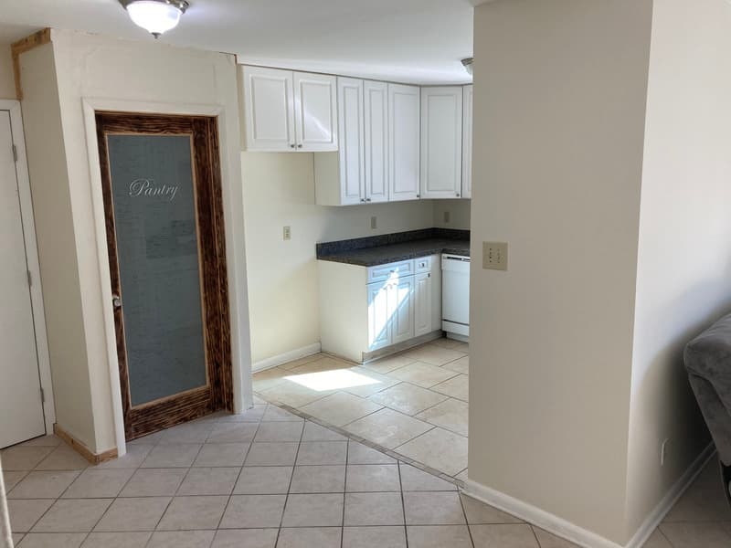 Jacksonville House: 7559 Proxima Rd